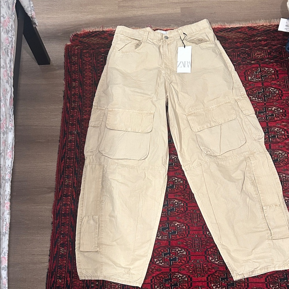 Zara Men's Beige Cargo Pants